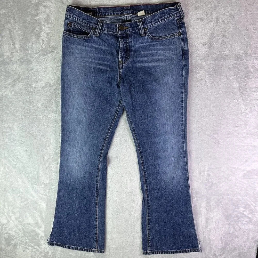 Abercrombie and Fitch Jean's Women's 6S Blue Straight‎ Leg Medium Wash Classic